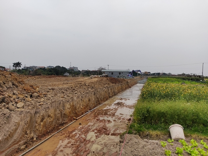 Đẩy nhanh tiến độ xây dựng nhà máy thu gom và xử lý nước thải thị trấn Thổ Tang